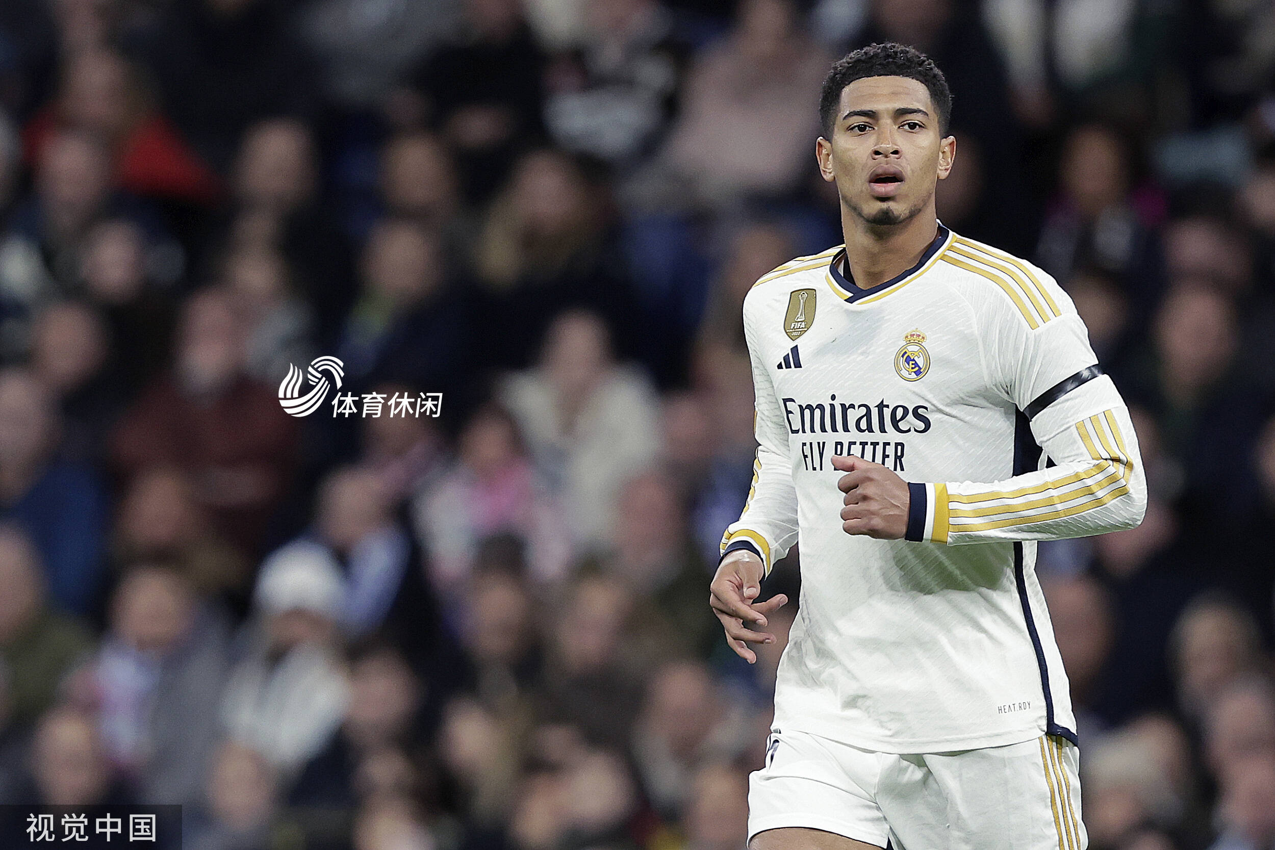 马刺和火箭，打造超级豪阵，谁更有机会交易得到字母哥