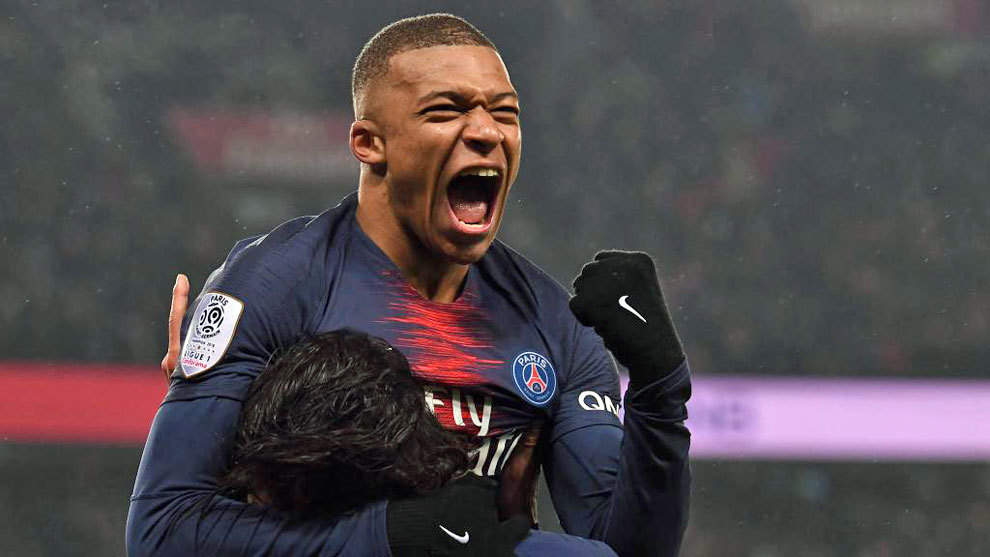 美洲杯新秀大放异彩