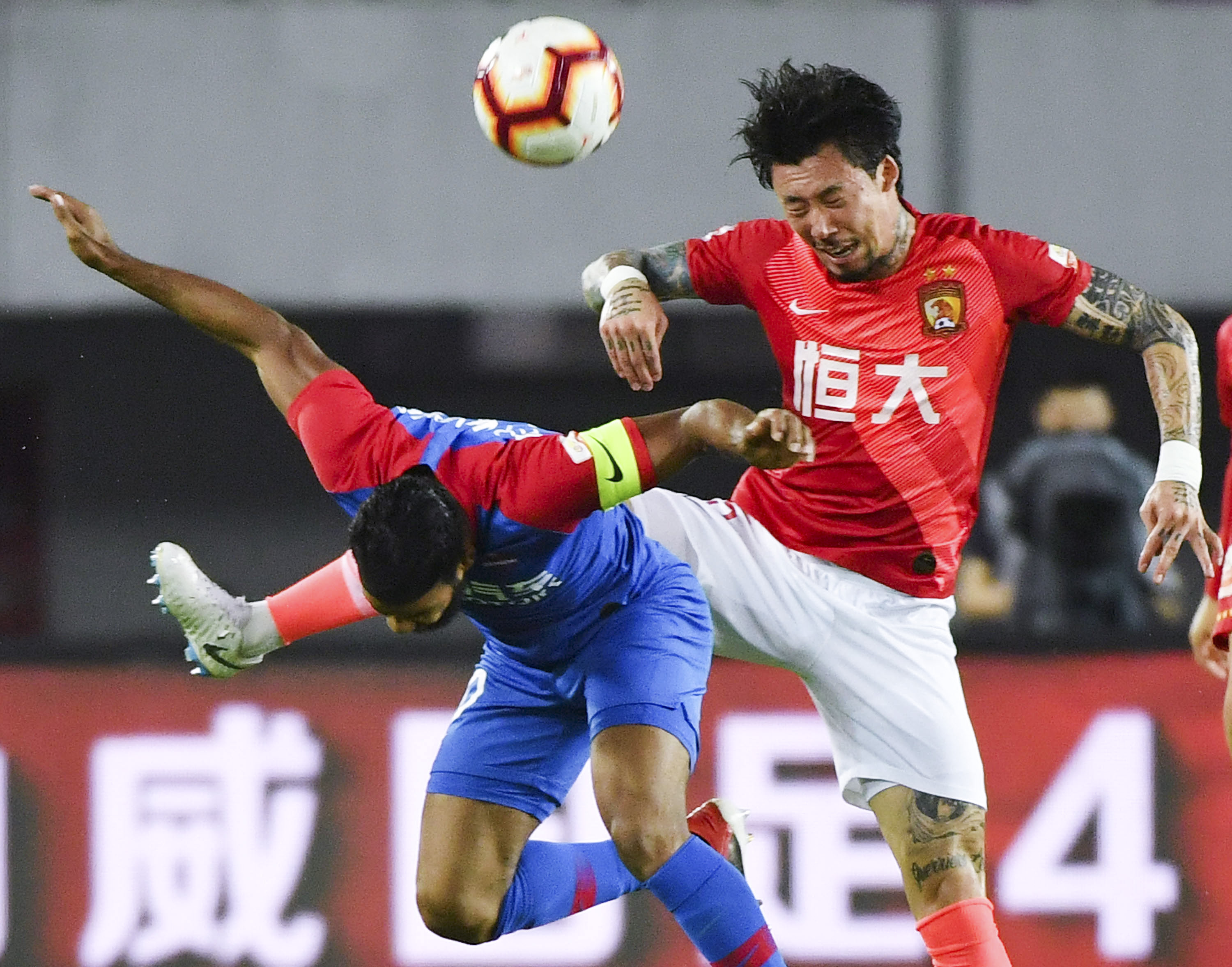 热刺天才少年卢卡欧冠青年赛独中五元，足球经理26潜力值-9.5（热刺新星卢卡欧冠青年联赛轰入5球，《足球经理26》潜力-9.5）