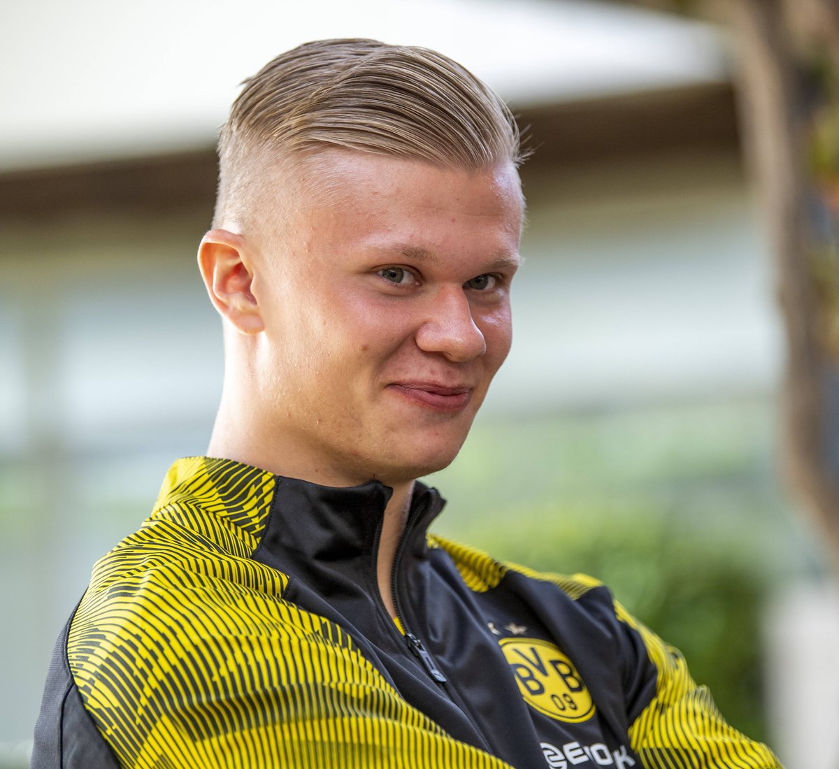 村超展现中国足球真实水平，与体制内形成鲜明对比