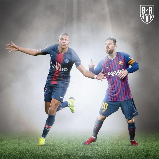 对曼联双响助维拉延续连胜势头，罗杰斯当选英超第17轮最佳（对阵曼联梅开二度助维拉续写连胜，罗杰斯当选英超第17轮最佳）